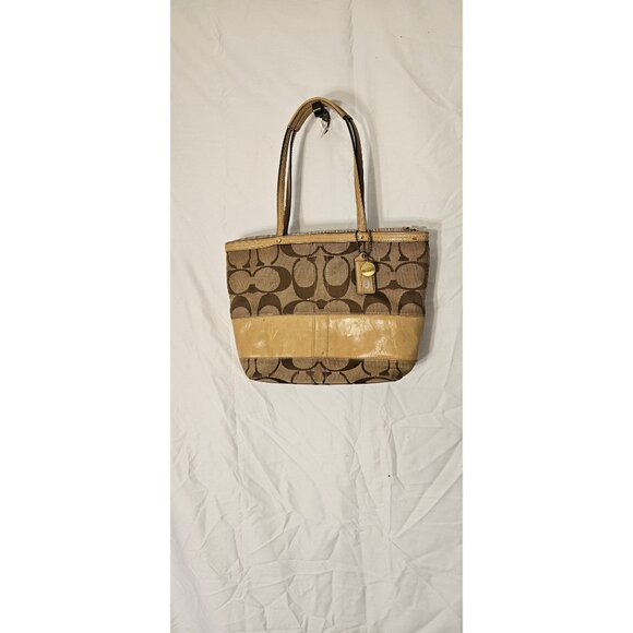 Coach over the shoulder bag -- ITEM #3289 - Picture 1 of 5